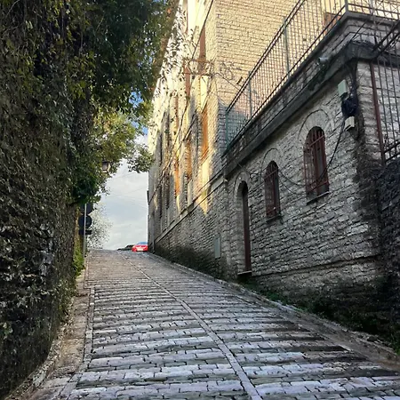 Oda ve Kahvaltı Vrenjo
