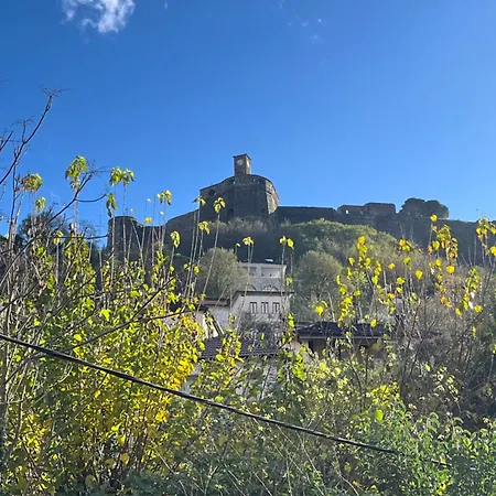 Alojamento de Acomodação e Pequeno-almoço Vrenjo Gjirokastër