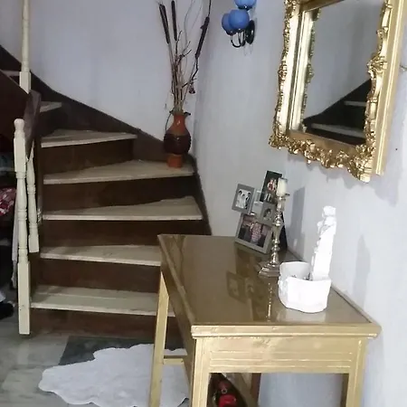 Alojamento de Acomodação e Pequeno-almoço Vrenjo Gjirokastër
