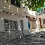 Vrenjo 3*