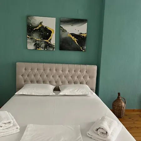 Alojamento de Acomodação e Pequeno-almoço Vrenjo