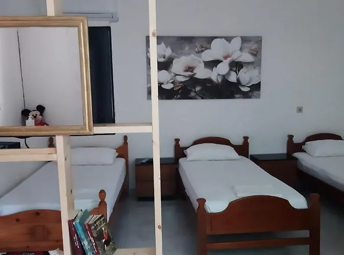 Vrenjo Alojamento de Acomodação e Pequeno-almoço Gjirokastër