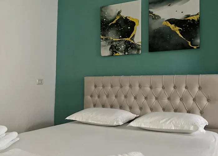 Alojamento de Acomodação e Pequeno-almoço Vrenjo Gjirokastër